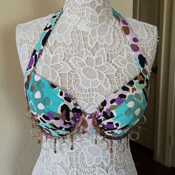 5/$20 Kenneth Cole Bikini Top - Picture 1 of 7